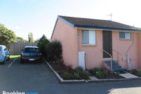 Beachside Rest - Foster Accommodation 2