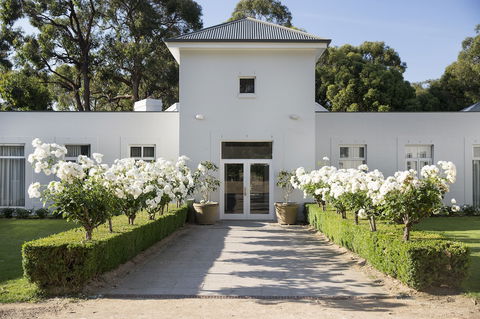 Lancemore Lindenderry Red Hill - Foster Accommodation 0