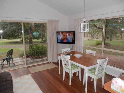 Wondai Hideaway Apartment - Foster Accommodation 3