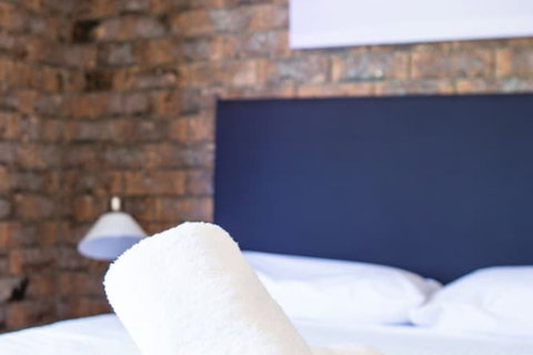 Leski Club - Foster Accommodation 5