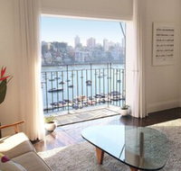 Stunning Harbour Views H325 - Foster Accommodation