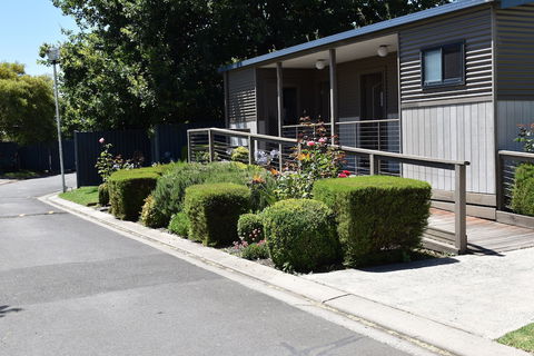 Lifestyle Villages Traralgon - Foster Accommodation 4
