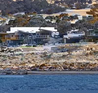 Penneshaw Oceanview Apartments - Foster Accommodation
