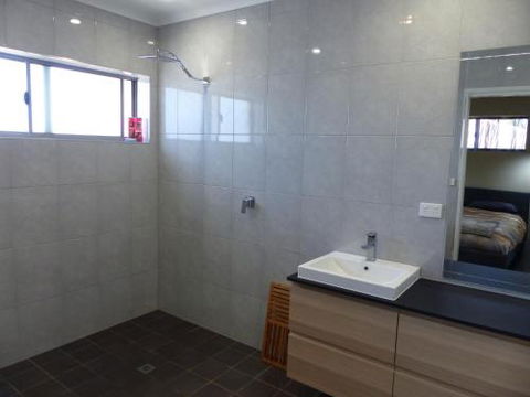Great Northern Lodge - Foster Accommodation 2