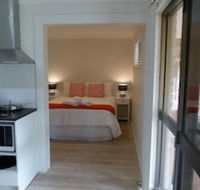 The Sanctuary at Paradise Beach - Foster Accommodation