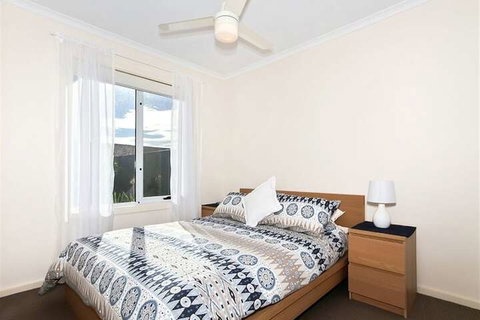 Sunset At Snapper Point - Foster Accommodation 3