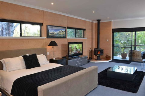 Aroha - Foster Accommodation 4
