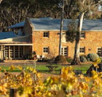 Byronsvale Vineyard and Accommodation - Foster Accommodation