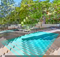 Hamptons Hideaway at the Cove - Foster Accommodation