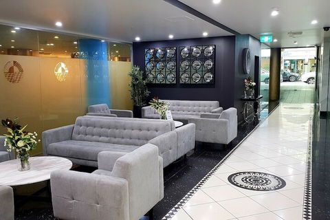 Liv Apartments Haymarket - Foster Accommodation 5