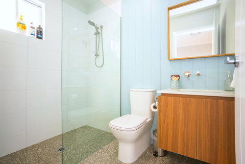 Kirsten Accommodation Parkes - Foster Accommodation 5