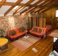 Bet's BB Studio - Foster Accommodation