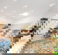 BOUTIQUE STAYS - Carlton Terrace - Foster Accommodation