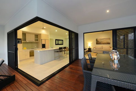 17 Cascade Luxury House On Fairway - Foster Accommodation 4