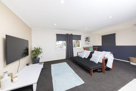 La Casa - Foster Accommodation 4