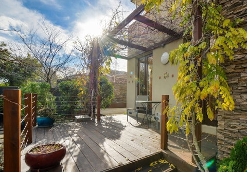 BOUTIQUE STAYS - Maple On Kent - Foster Accommodation 3