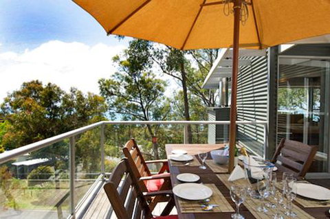 Lorne Luxury - Foster Accommodation 6