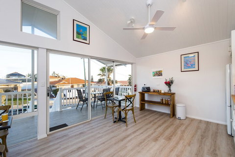 North Beach Bed And Breakfast - Foster Accommodation 3