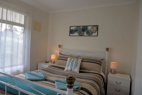 Emu Bay Holiday Homes - Foster Accommodation 2