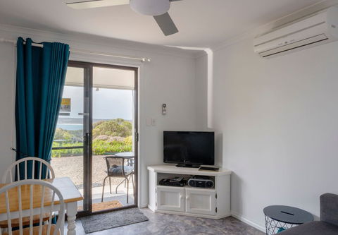 Emu Bay Holiday Homes - Foster Accommodation 3