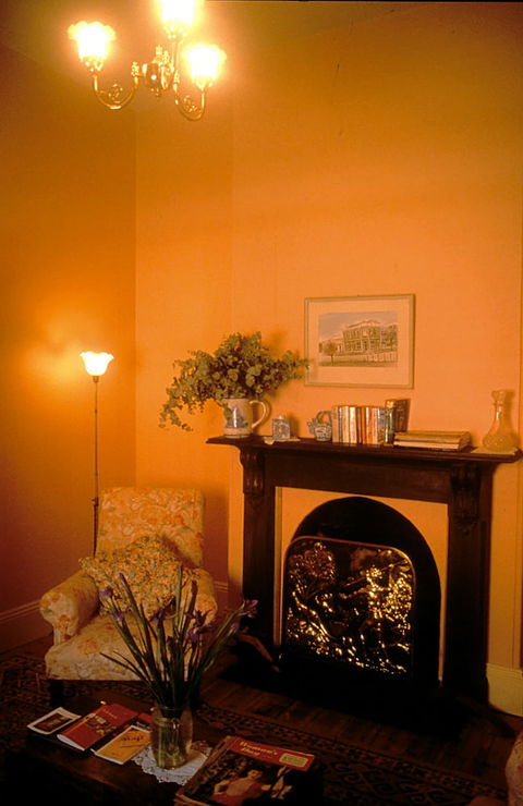 Adelaide Heritage Cottages & Apartments - Foster Accommodation 4