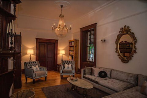 Bungala House 1856 - Foster Accommodation 1