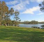 Beach Shack on the Lagoon - Foster Accommodation