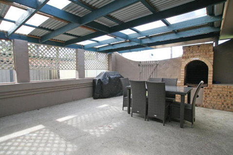 Peaceful Cul De Sac - Foster Accommodation 4