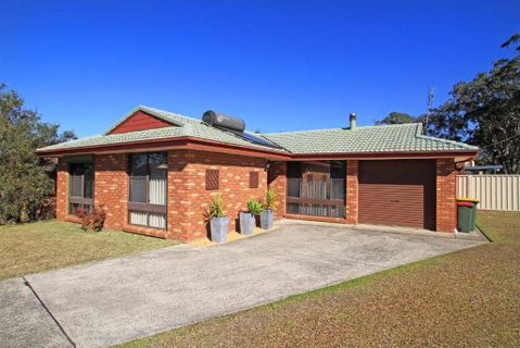 Relax & Unwind In Badgee - Foster Accommodation 1
