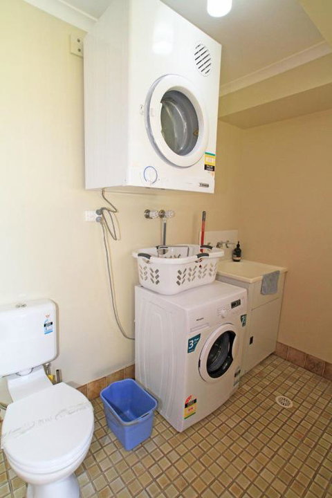 Relax & Unwind In Badgee - Foster Accommodation 2