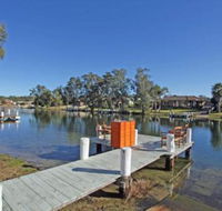 Waterfront on Sandpiper - Foster Accommodation