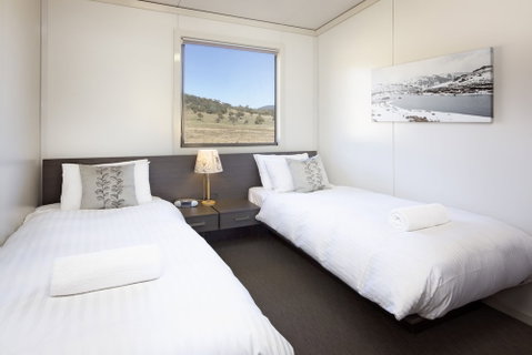 Ecocrackenback 10 'Sustainable Chalet Close To The Slopes.' - Foster Accommodation 2
