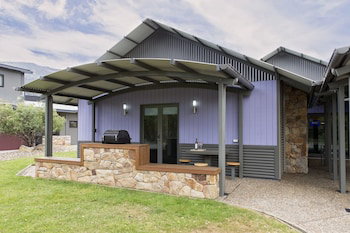 Kickenback Studio - Contemporary Accommodation In The Heart Of Crackenback - Foster Accommodation 0
