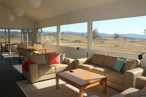Manna Tree Farm -modern Home With Majestic Views In Stunning Countryside - Foster Accommodation 4