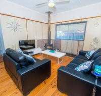Beach House on James Patterson - Foster Accommodation