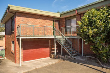 Fishermans Lodge - Foster Accommodation 6