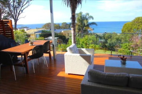 Pambula Family Beach House - Foster Accommodation 6