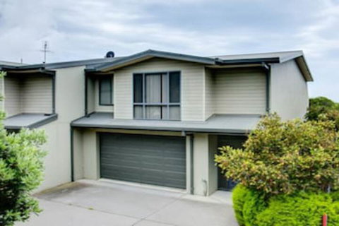 Sunrise Tura Beach - Foster Accommodation 0