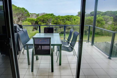 Sunrise Tura Beach - Foster Accommodation 6