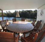 Lagoon Riverside Retreat - Foster Accommodation