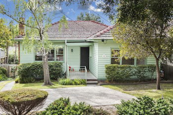 Hillside House - Foster Accommodation 0