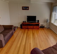 Henny's of Merimbula - Foster Accommodation