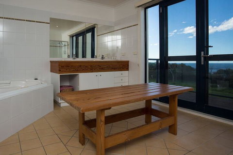 Kara Yaringa On Hill Street - Foster Accommodation 3