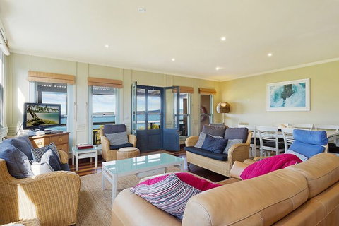 The Bantry 1 Merimbula - Foster Accommodation 7