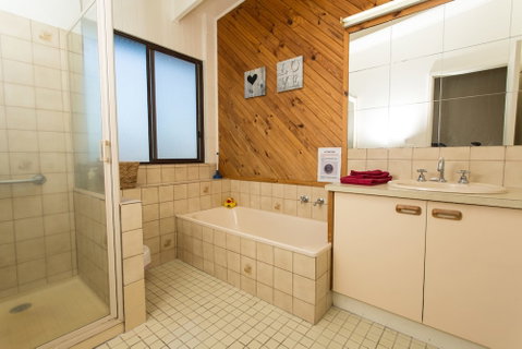 Beachwalk Nine - Foster Accommodation 1
