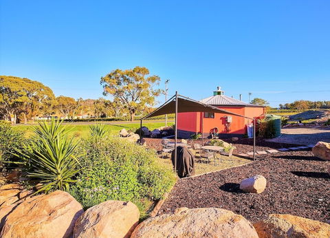 A Stanthorpe Getaway - Foster Accommodation 3