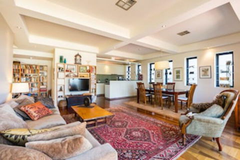 BELLE, 2BDR Melbourne Apartment - Foster Accommodation 0