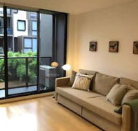 Golding Inn - Foster Accommodation