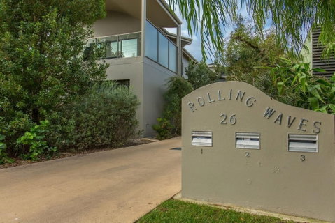 'Rolling Waves 2' On Ocean Drive - Foster Accommodation 0