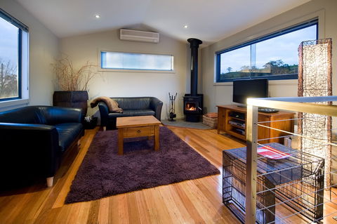 Alofi - Foster Accommodation 4